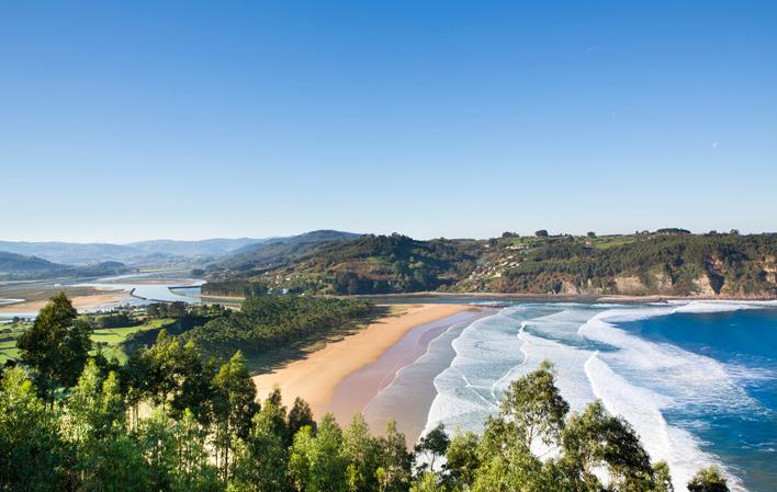 Imagen - El Principado modifica los criterios para el reparto de las ayudas a los concejos costeros para la limpieza de las playas